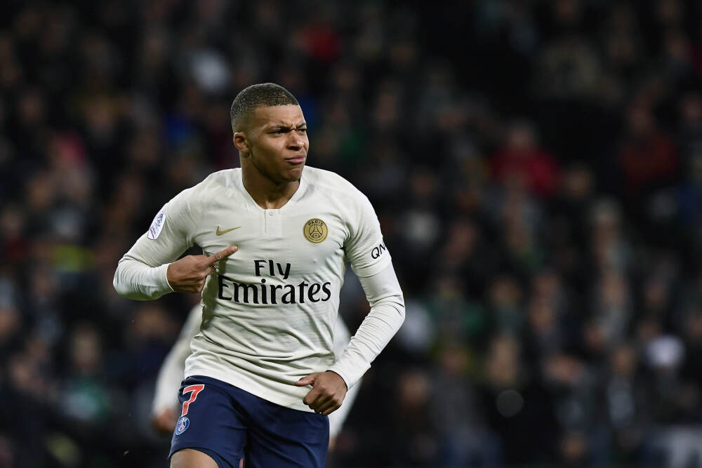 从严监管压实责任 护航资本市场健康发展